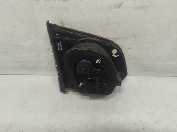 FEU ARRIERE DROIT VW - Vue 2